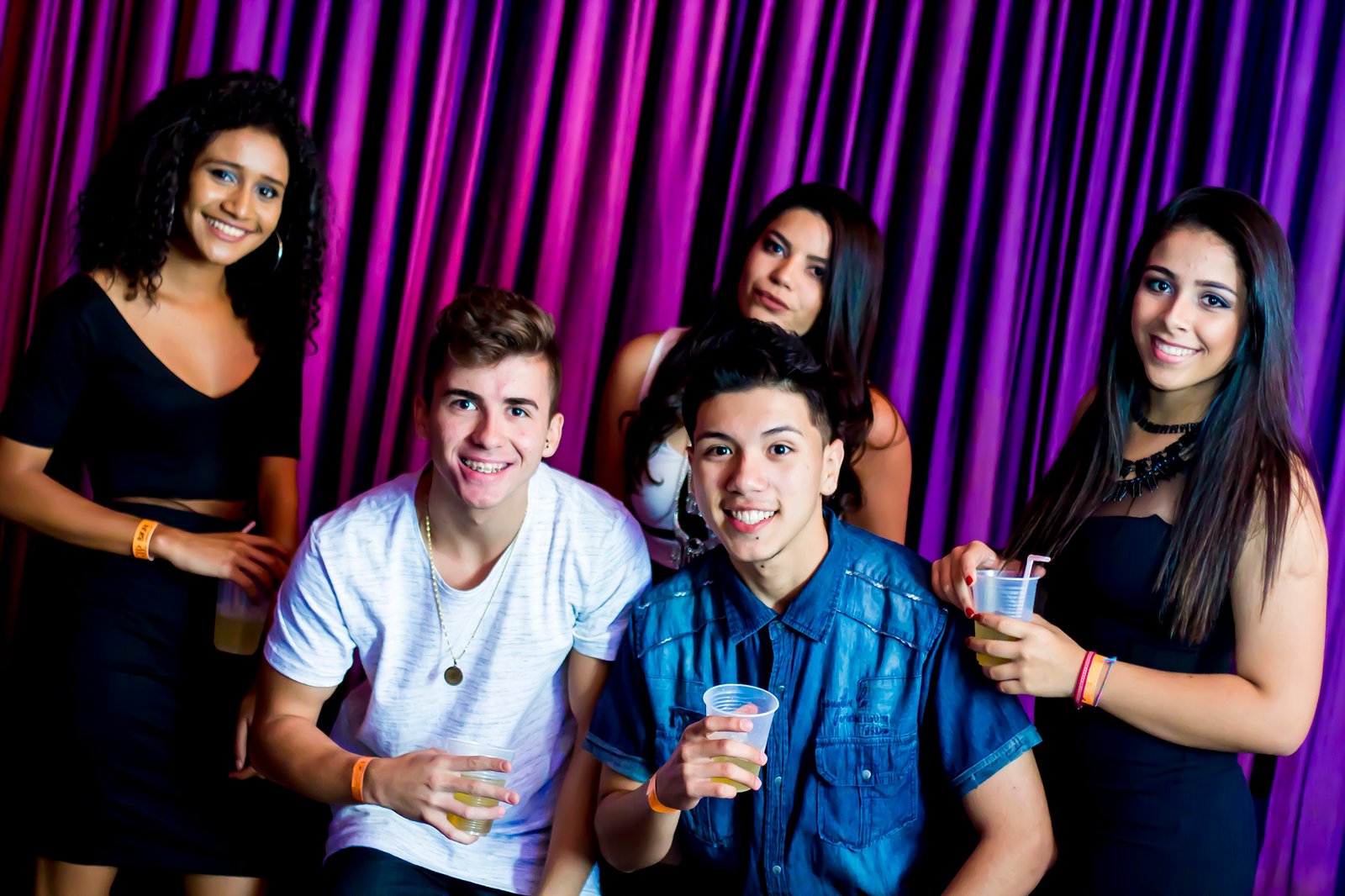 Bikini 28.10.2016-Kenzi Marinho-revista-backstages-bikini-club (14)