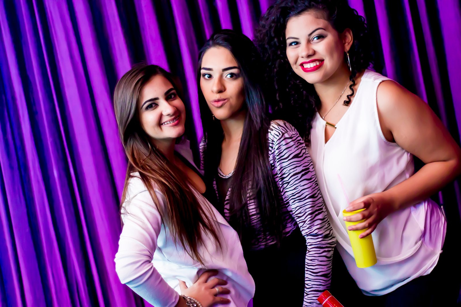 Bikini 28.10.2016-Kenzi Marinho-revista-backstages-bikini-club (23)